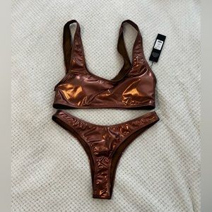 Bikini 2 piece NEW MEDIUM